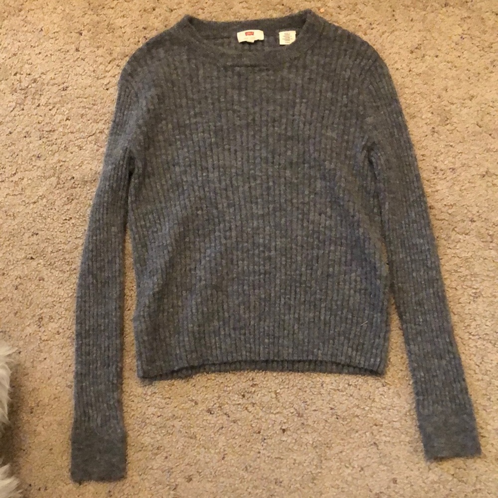 levi’s women’s size small sweater